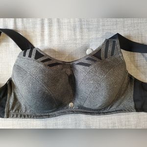Lane Bryant Cacique Livi Active Sports bra